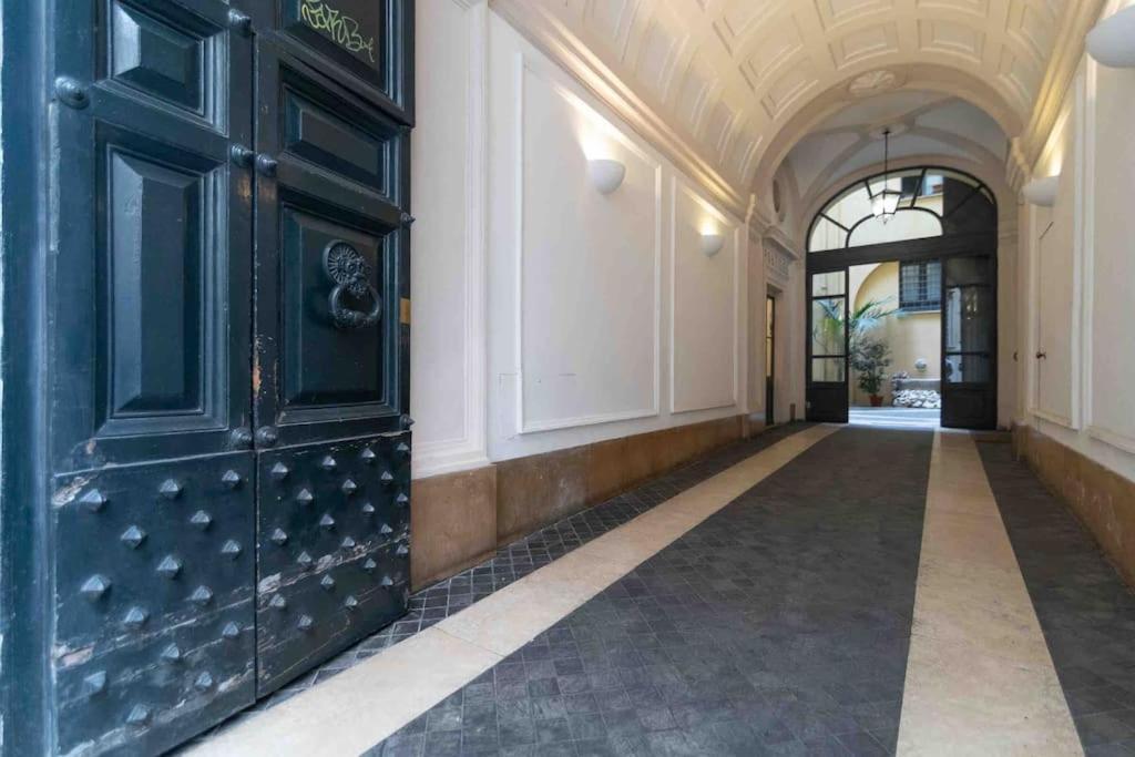 Апартаменты Via Dei Cestari Loft Рим Экстерьер фото