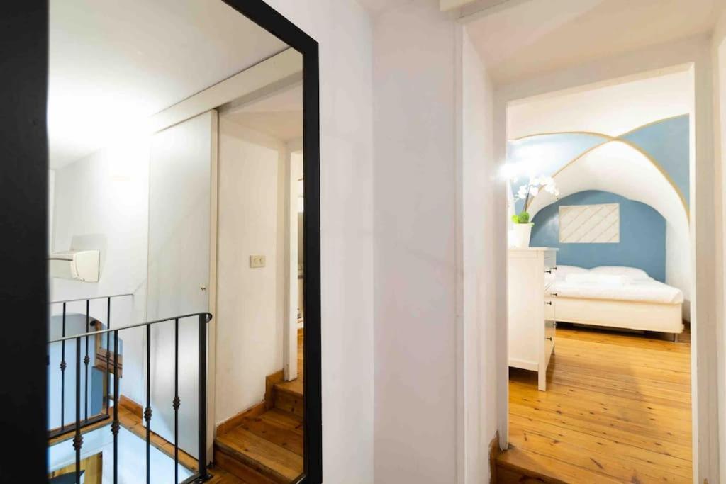Апартаменты Via Dei Cestari Loft Рим Экстерьер фото