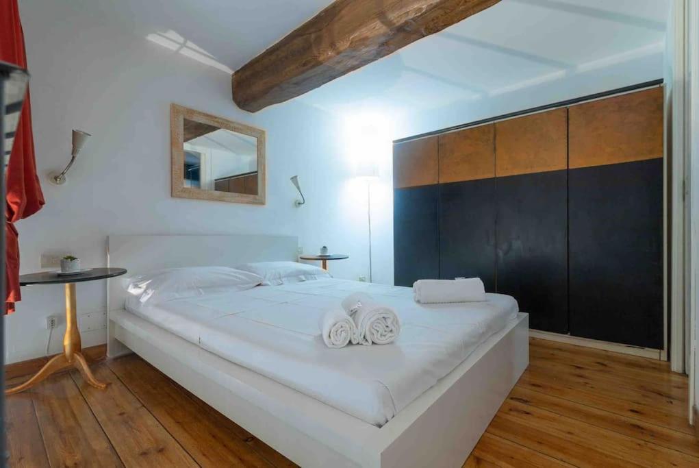 Апартаменты Via Dei Cestari Loft Рим Экстерьер фото